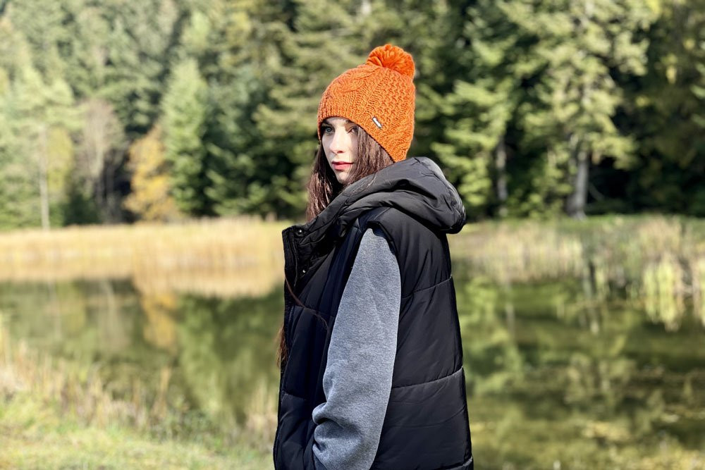 Czapka Eisbar Afra Pompon MU Orange - OUTLET
