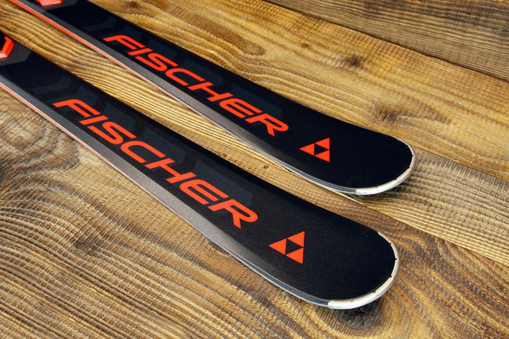 Narty Fischer RC Race F18 2026 + Protector 13 GW
