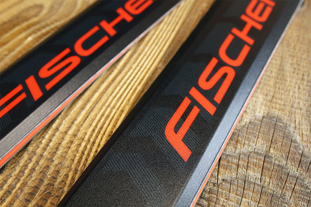 Narty Fischer RC Race F18 2026 + Protector 13 GW