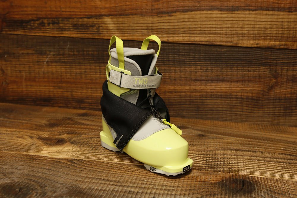 Buty narciarskie dziecięce Fischer One Yellow JR Junior 2026