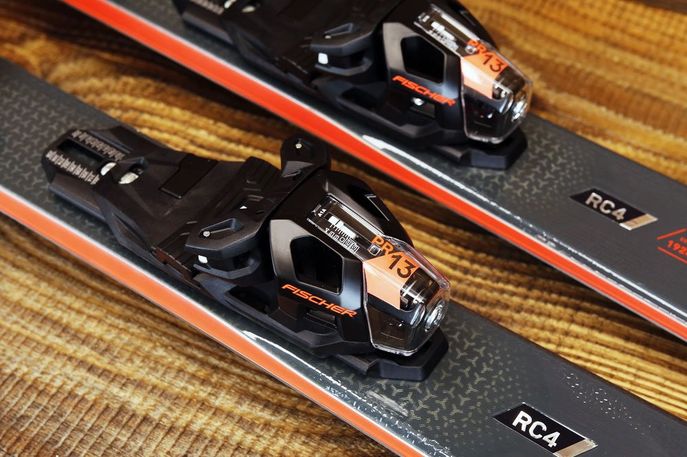 Narty Fischer The Curv GT 80 2026 +  Protector 13 GW